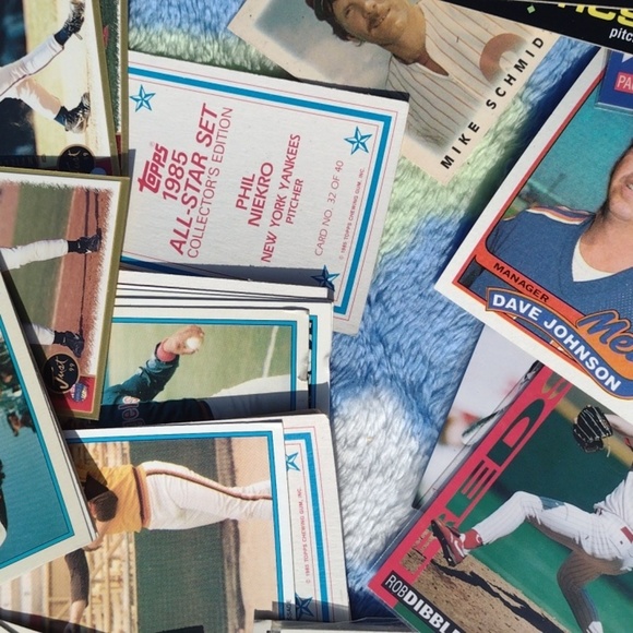 Baseball Card Lot - Picture 3 of 3